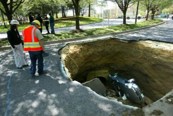 sinkholes-os-vazios-de-superficie-o-que-sao-e-como-evita-los-com-a-geofisica